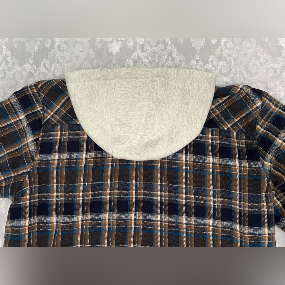 Legendary Whitetails Camp Night Hooded Flannel Shirt Jacket - Picture 7 of 9